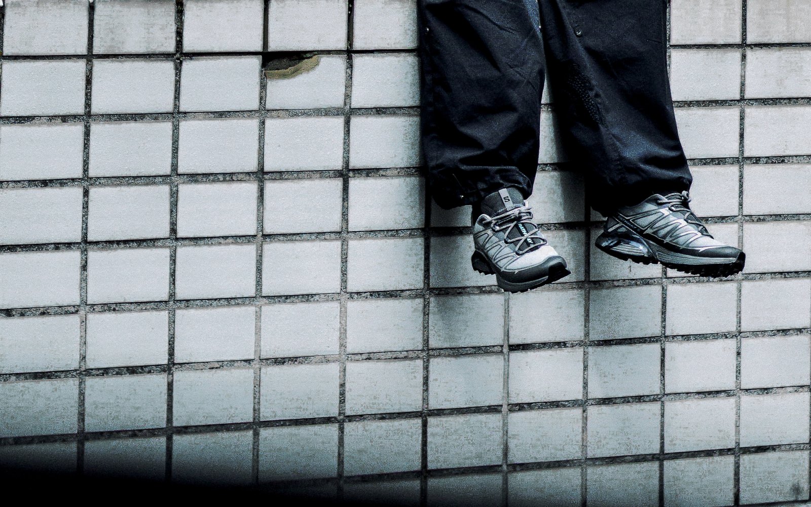 Salomon XT / 03 — Bench