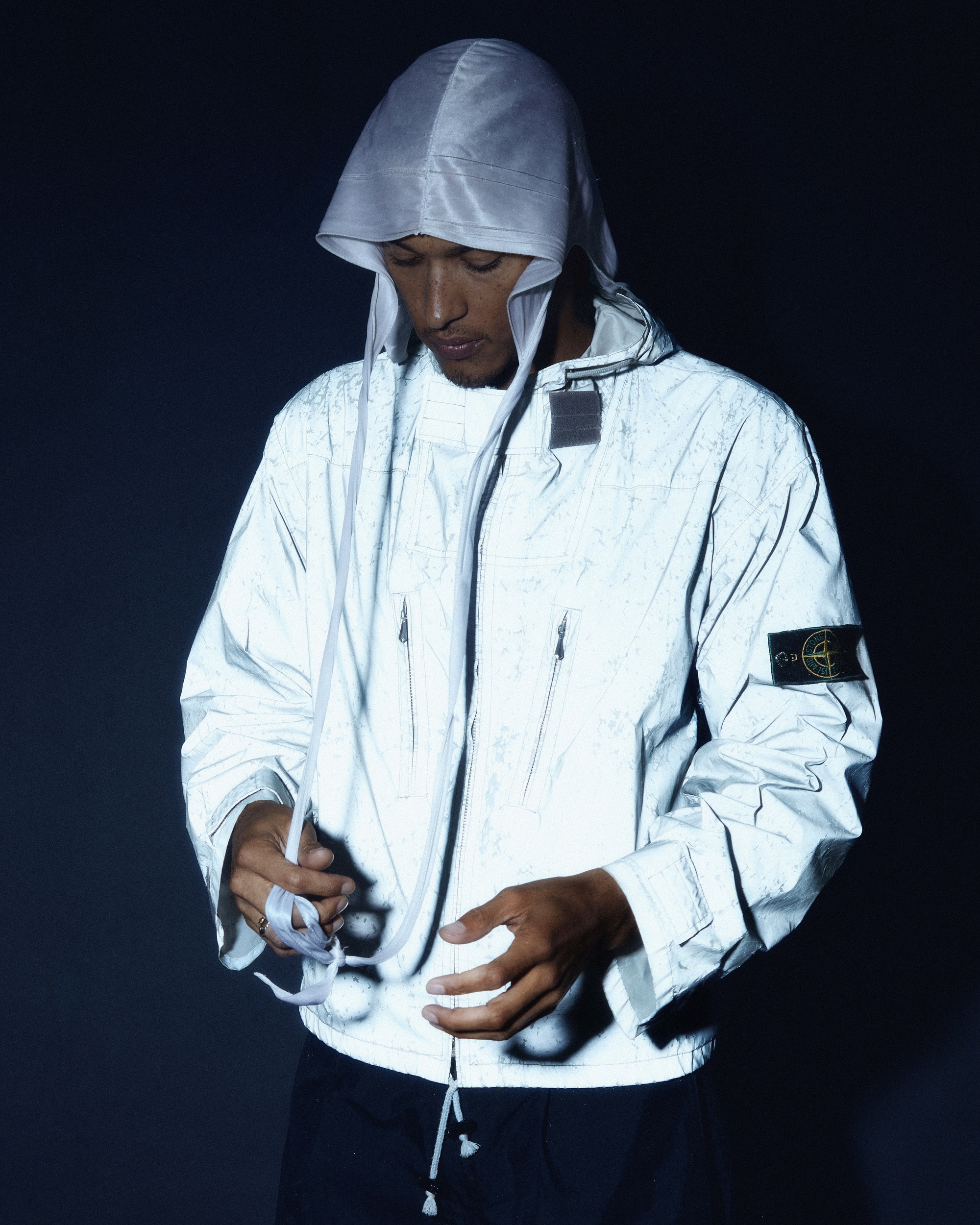 Lockup Archive / 02 — Reflective